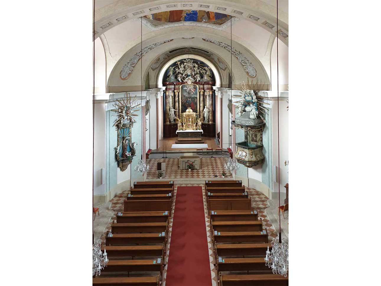 Kirche-Kindberg-innen-1290x970